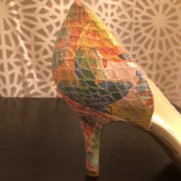Anne Klein Iflex 8.5 Colorful Pointed Toe Heels - Picture 8 of 14